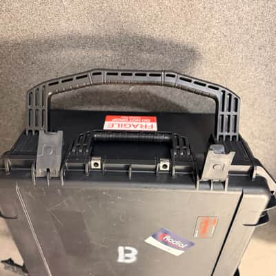 Yamaha MGP24X 24-Channel Analog Mixing Console w/ Rolling Hard Case & Manual 2013 image 22