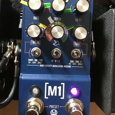 Walrus Audio Mako M1 High-Fidelity Modulation Machine 2022 - 2024 - Blue image 6