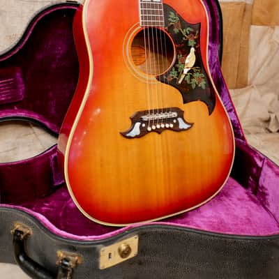 Gibson Dove 1965 - Sunburst image 5