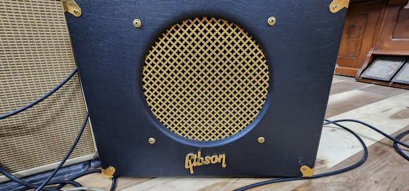 Gibson Goldtone GA-15RV 15W Guitar Combo Amp image 1