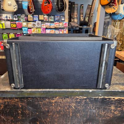 Music Man 115RH Sixty-five Bass Cabinet (Local pickup in Milw, WI only) image 10