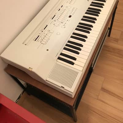 Bontempi Eclipse 1984 White image 1