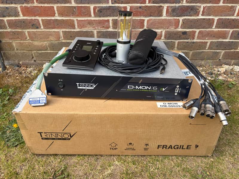 Trinnov D-Mon 6 with LA Remote and Calibration Microphone image 1