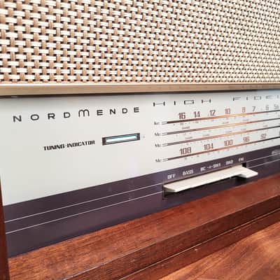 Nordmende Carmen C Tube Radio Vintage Rare Great Condition image 6