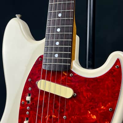 Fender Mustang Japan 2006-2008 - Olympic White image 6