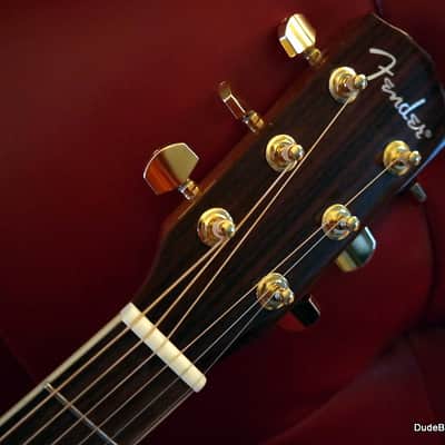 Fender CD320ASCE - Solid Spruce Top & Solid Mahogany Bk & Sides, w/Fishman Electronics image 4