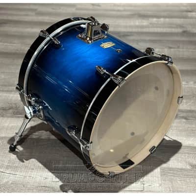 Yamaha Stage Custom Birch Bass Drum 18x15 Deep Blue Sunburst image 2
