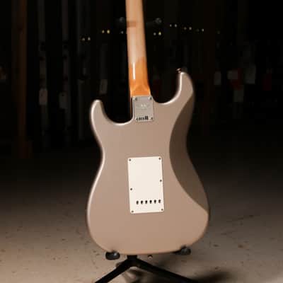 Fender Custom Shop 1969 Stratocaster® Journeyman Relic® 2025 - Faded Shoreline Gold image 3
