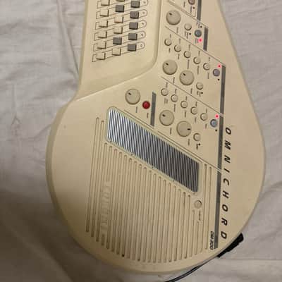 Suzuki OM-300 Omnichord with midi image 1
