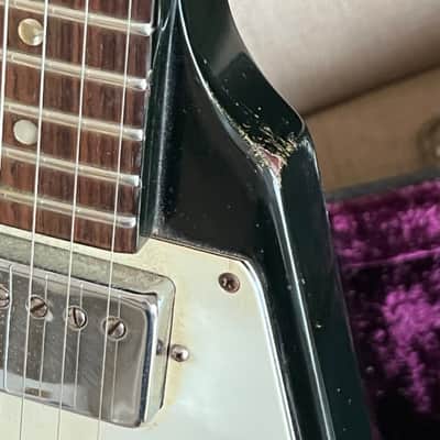 Gibson Flying V 1975 – Ebony – 100% Original – No Breaks – OHSC & Case Key image 13