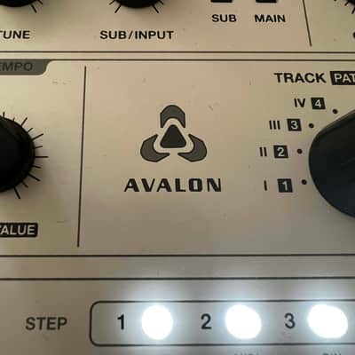 Abstrakt Instruments Avalon Synthesizer 2024 - White image 6