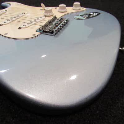 2001/2012 MIM Fender Standard Stratocaster Guitar Agave Blue image 3