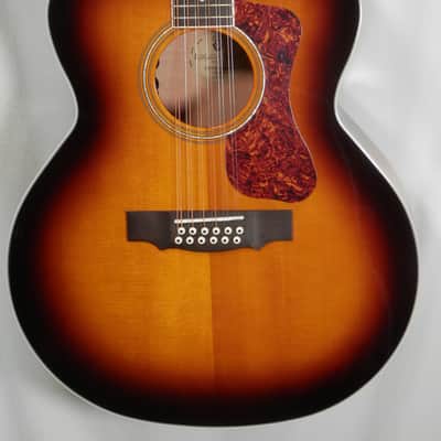 Guild F-2512E Deluxe Antique Burst 12-string Acoustic Electric Open Box (has small ding) Bild 2