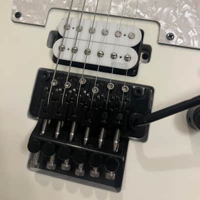 Schecter Sun Valley Super Shredder PT FR 2019 - Present - Metallic White image 3