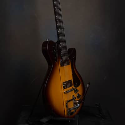 Eastman Juliet HJ1 Henry James Signature guitar image 2