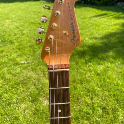 Fender Stevie Ray Vaughan Stratocaster with Pau Ferro Fretboard 2000s - 3-Color Sunburst image 4