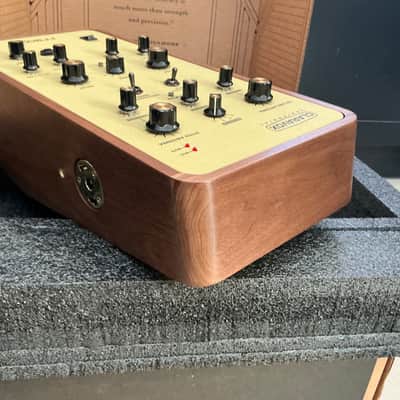 Moog Claravox Centennial Theremin with Stand 2020 - Present - Gold image 14