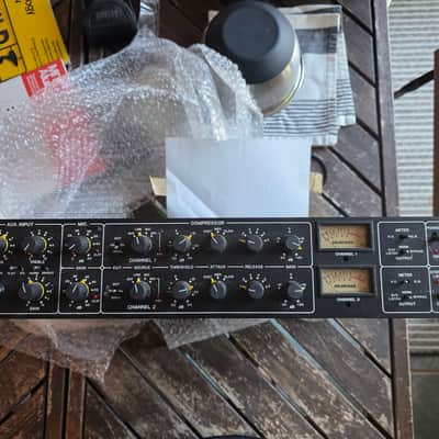 Drawmer 1960 2-Channel Mic Pre / Compressor 1993 - Present - Black image 1