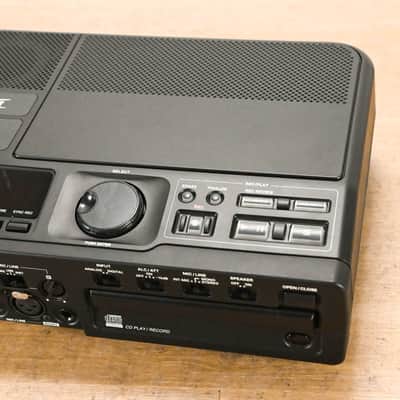 Superscope PSD330 Compact CD Player/Recorder with CA300 Carrying Case CG01XHJ image 3