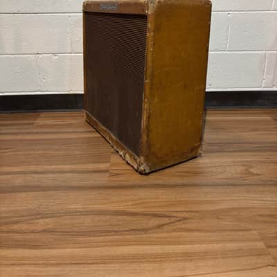 Fender Bassman 5F6-A Narrow Panel 40-Watt 4x10" Guitar Combo 1959 - Tweed image 3