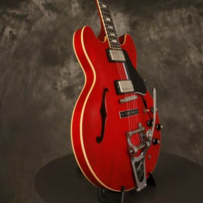 Gibson ES-335 VOS w/Bigsby w/CUSTOM MADE plate MINT 2016 Sixties Gibson ES-335 VOS w/Bigsby w/CUSTOM MADE plate MINT 2016 Sixties