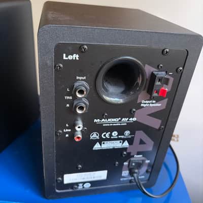M-Audio AV-40 - Black image 3
