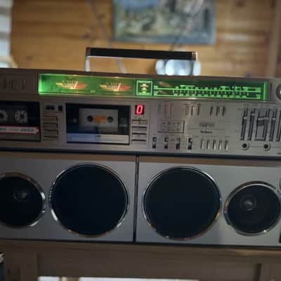 Toshiba RT-S 98 Rare Vintage Boombox Ghetto blaster Warranty Cassette Serviced image 17