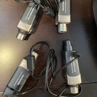 Xvive U3 Wireless Microphone System 2010s - Black image 3