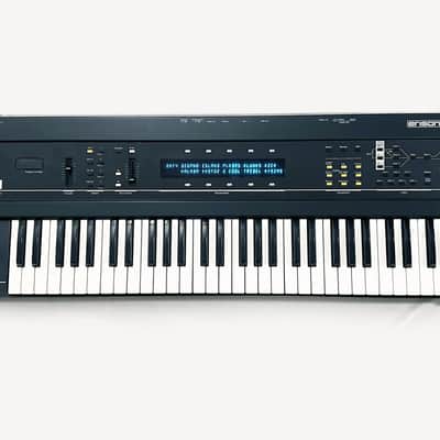 ENSONIQ ESQ-1 Vintage Analog Synthesizer Metal Case Version OS-V3.50. Made in USA- 1986 Good Condition !...