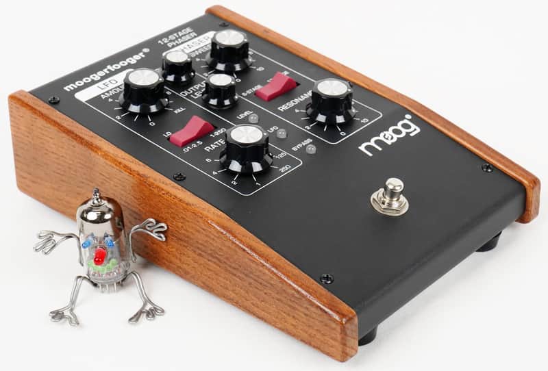 Moog Moogerfooger MF-103 12-Stage Phaser + Fast Neuwertig + 1,5 Jahre Garantie image 1