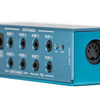 Morningstar Engineering MIDI Box - Tiny MIDI Splitter with 8