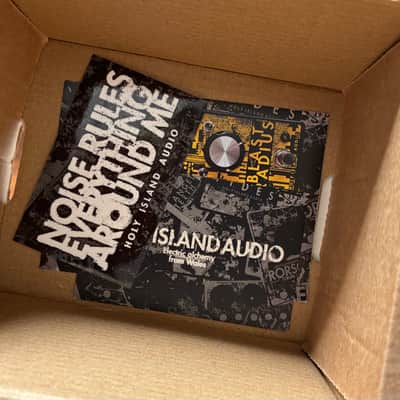 Holy Island Audio Blast Radious 2026 - Pink / Yellow image 5