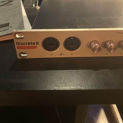 Antelope Audio Discrete 8 Synergy Core Thunderbolt / USB Audio Interface with Onboard DSP 2019 - Present - Silver image 4