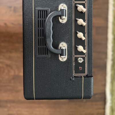 Voc AC4 2019 - Vintage Black image 2