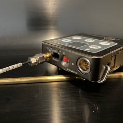 Lectrosonics DBu Transmitter image 3
