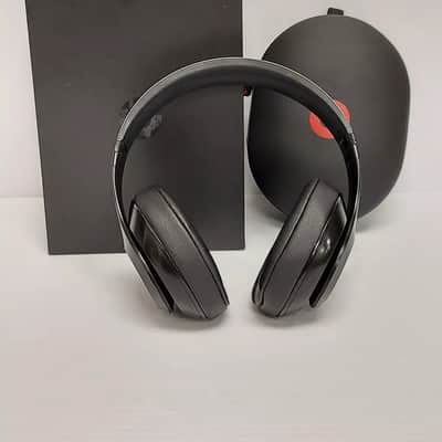 Apple MX32LL/A Beats studio 3 Headphones image 1
