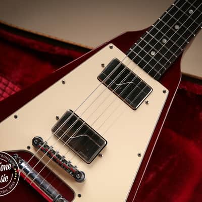 2001 Gibson USA Flying V Cherry Red Fishman Fluence Pickups image 8