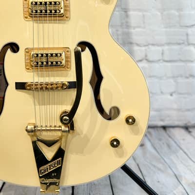 Gretsch G6136-1958 Stephen Stills White Falcon Aged White 2002 image 5