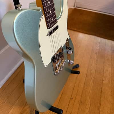 Fender American Professional II Telecaster with Rosewood Fretboard 2020 - Present - Mystic Surf Green image 5