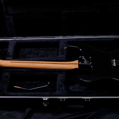 Fender Big Apple Stratocaster with Rosewood Fretboard 1997 - 2000 - Black image 8