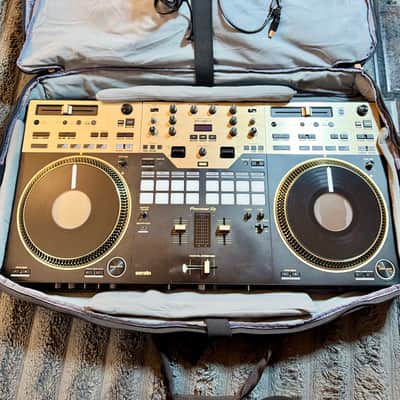Pioneer DJ DDJ-REV7 (2022-present model) Professional DJ Controller - Excellent Condition + Custom Gig Bag & Dust Cover image 7