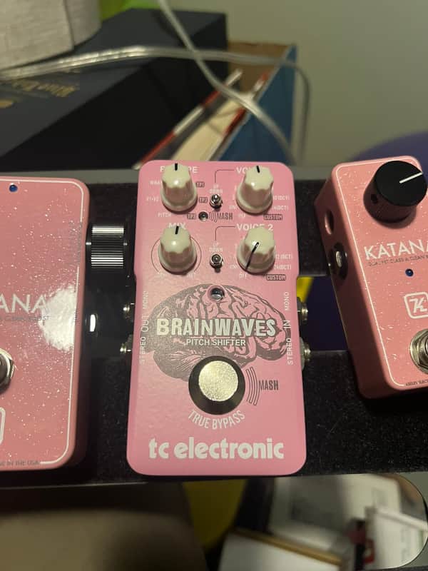 TC Elecronic Brainwaves Pitch Shifter - Pink image 1
