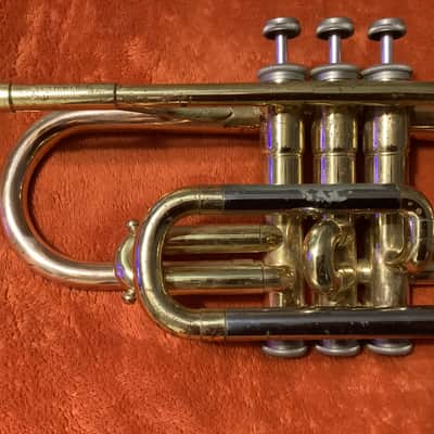Yamaha 332 Cornet Rose Bell - Brass image 3