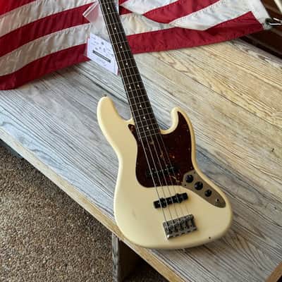 2015 Fender American Standard Jazz Bass V - Olympic White image 2