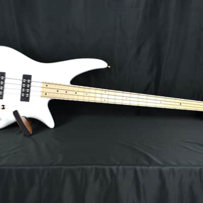 Jackson X Series Spectra Bass SBXM IV - Snow White image 6