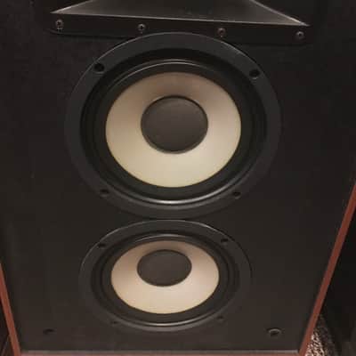 Klipsch KG4 vintage stereo speakers with oiled walnut cabinets shipping in the USA NOW available image 4