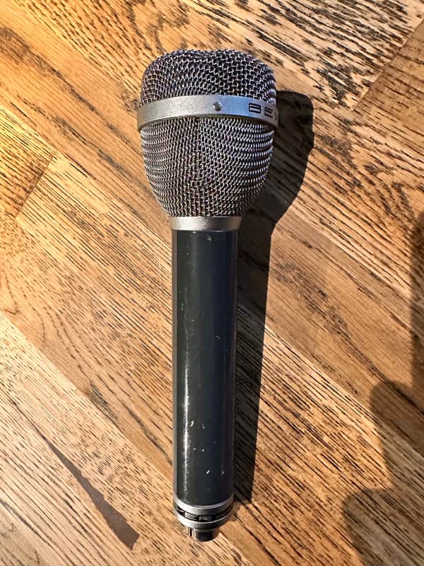 Beyerdynamic Beyer m69 200ohm W - Green/silver (n°1 of 2) image 1