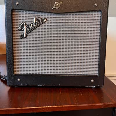2013 Fender Mustang 1 v2 Combo Amplifier image 5