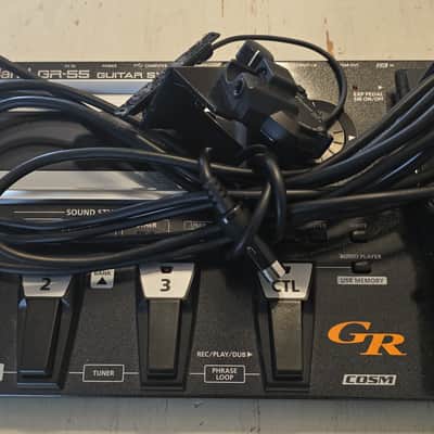 Roland GR-55 Guitar Synthesizer