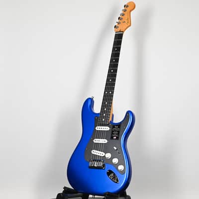Fender American Ultra II Stratocaster w/ Ebony Fingerboard- Noble Blue (US240031696) image 11
